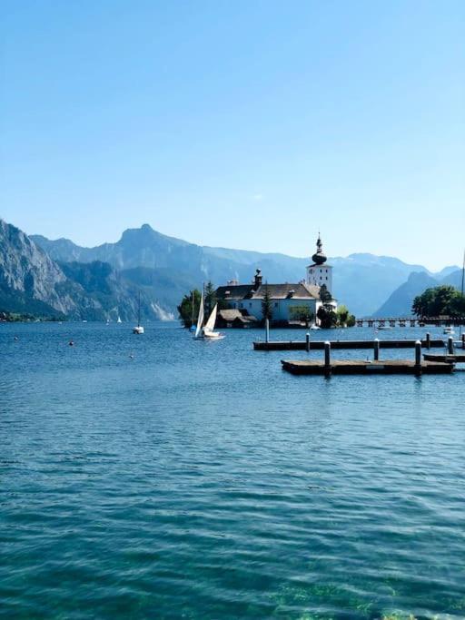 Fewo Kuferzeile Gmunden Seenaehe Esterno foto