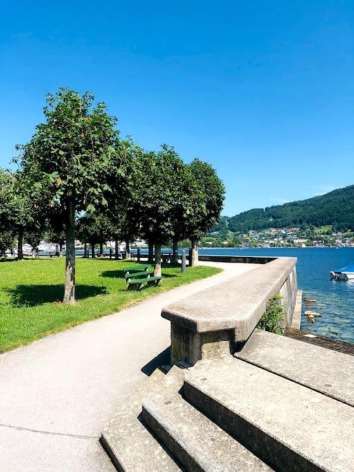 Fewo Kuferzeile Gmunden Seenaehe Esterno foto